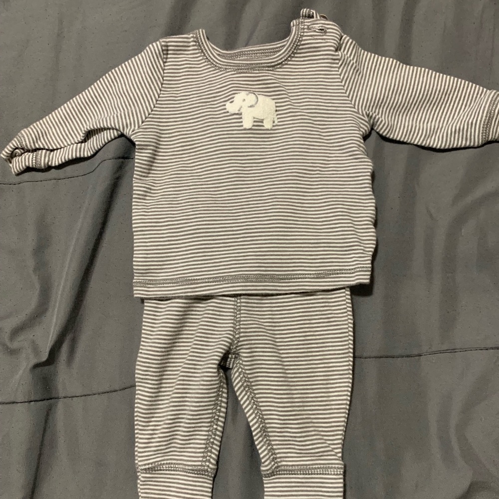 two piece newborn pajamas set
